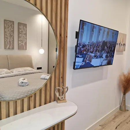 Apartament Marbel - Designer Retreat With Free Parking Burgas City