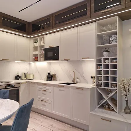 Marbel - Designer Retreat With Free Parking Burgas City