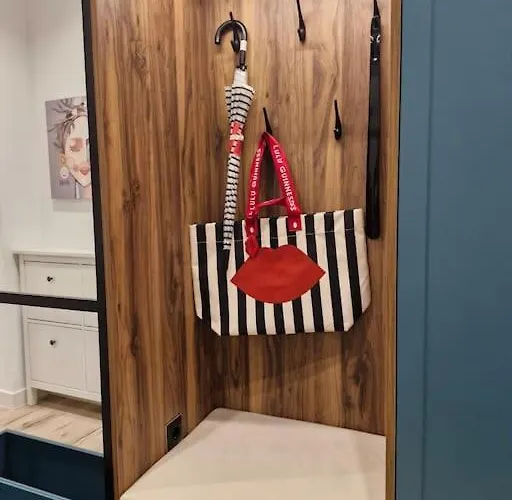 Marbel - Designer Retreat With Free Parking Apartmán *