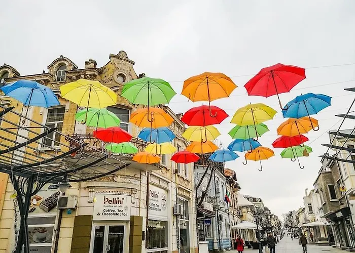 דירה Marbel - Designer Retreat With Free Parking בורגאס