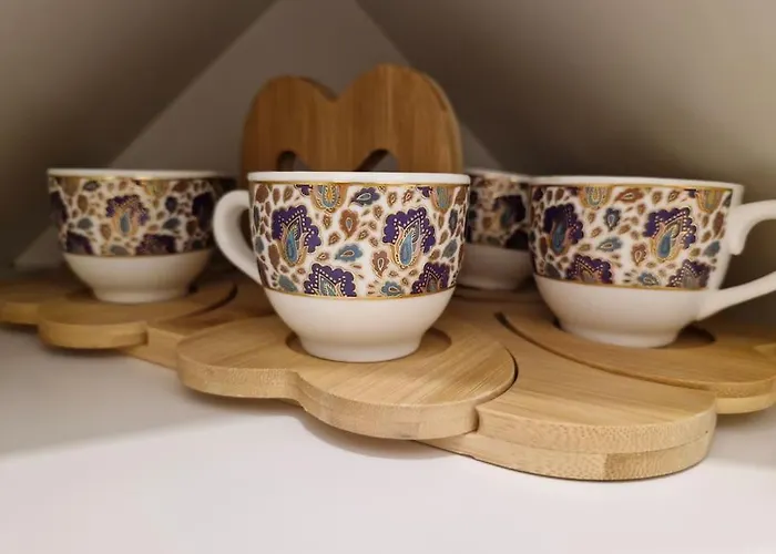 Marbel - Designer Retreat With Free Parking *