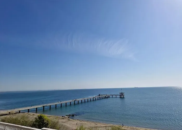 Marbel - Designer Retreat With Free Parking Burgas City
