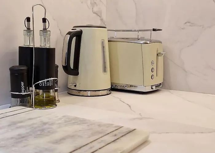 Marbel - Designer Retreat With Free Parking Apartmán *