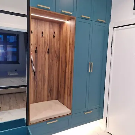 Marbel - Designer Retreat With Free Parking Apartmán