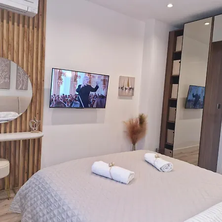 شقة Marbel - Designer Retreat With Free Parking