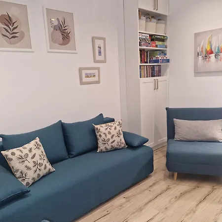 Appartamento Marbél - Designer Retreat With Free Parking