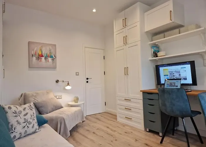 Apartament Marbel - Designer Retreat With Free Parking Burgas